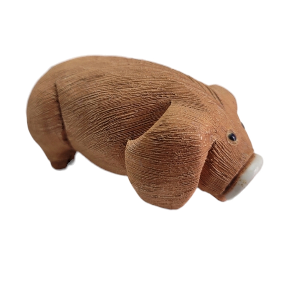 Artesania Rinconada Classic Pig With Wire Tail Crafted in Uruguay